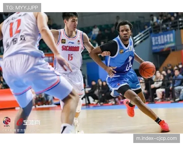 纳托尔12分3板4助表现全面，新疆外援成球队战术重要一环